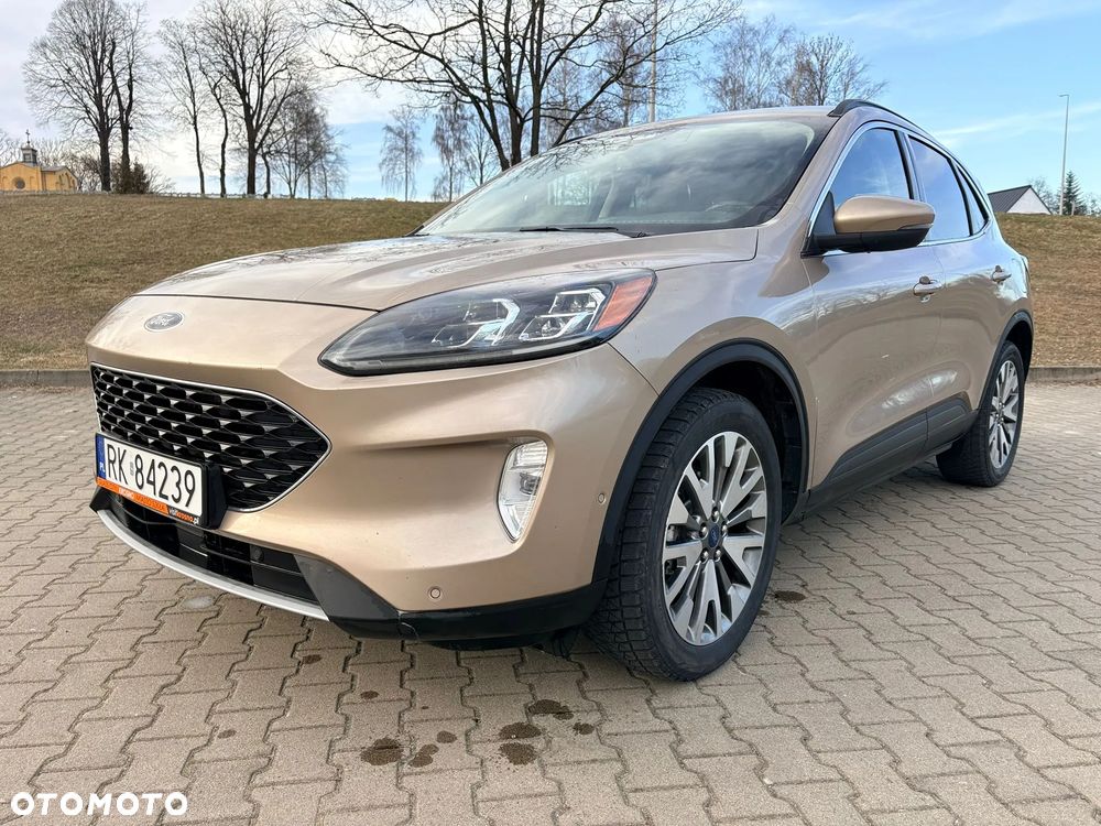 Ford Kuga - 11