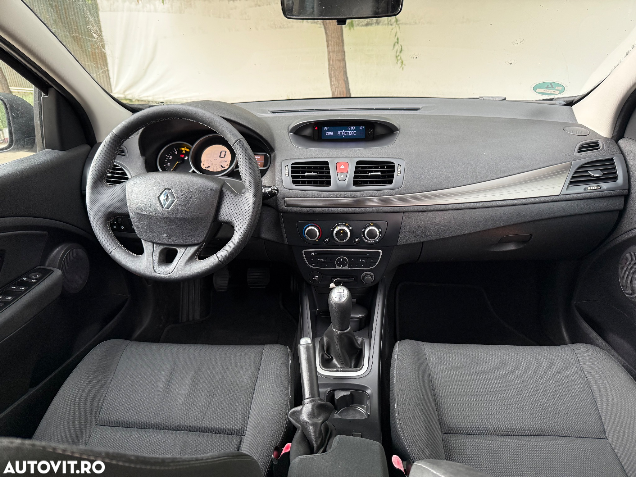 Renault Megane dCi 110 FAP Expression - 5