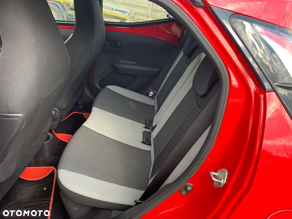 Toyota Aygo x-style - 11