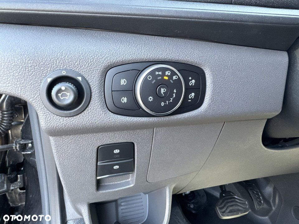 Ford Transit - 29