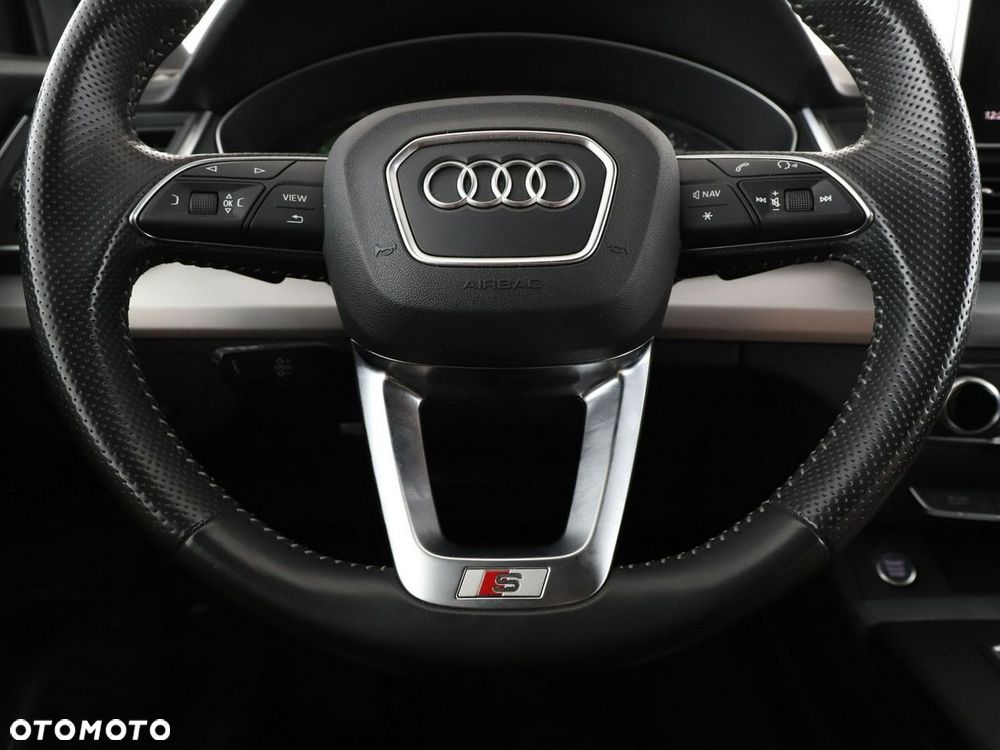 Audi Q5 55 TFSI e Quattro S tronic - 23