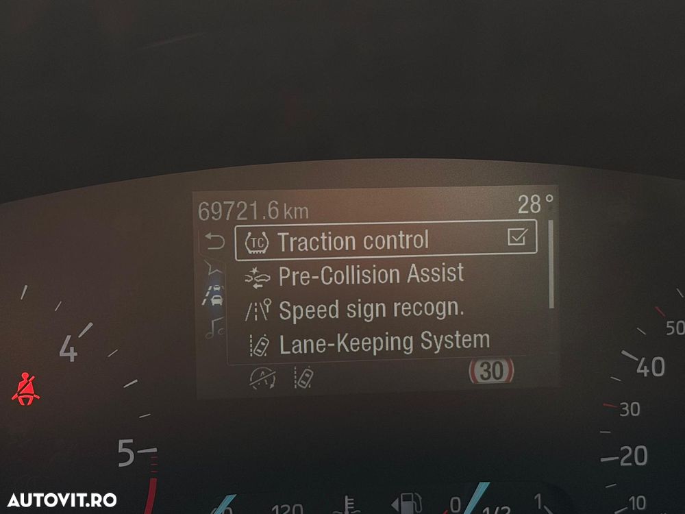 Ford Focus 1.5 EcoBlue Trend - 33