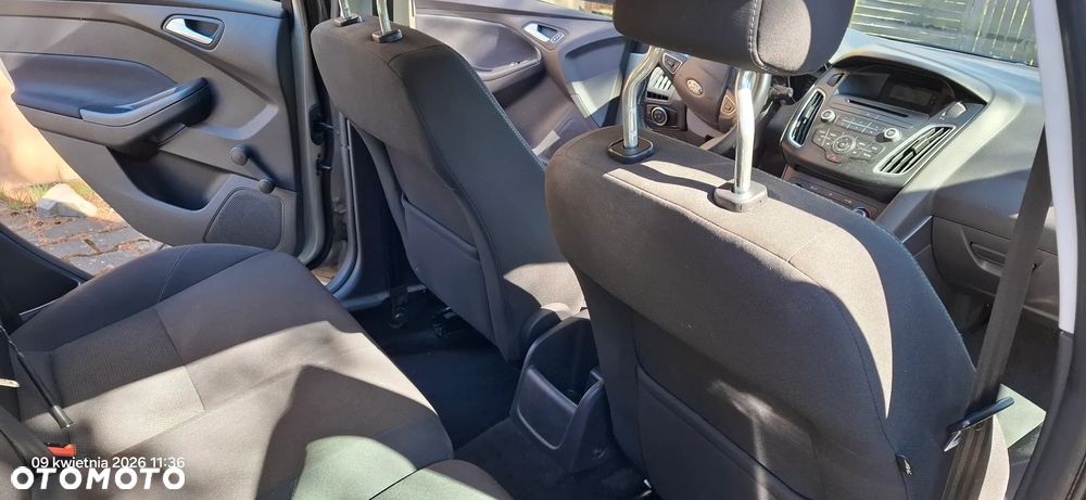 Ford Focus 1.6 Edition - 13