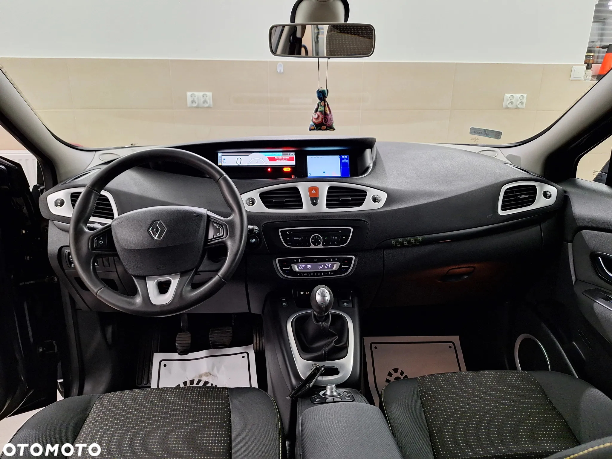 Renault Scenic 1.4 16V TCE TomTom Edition - 25