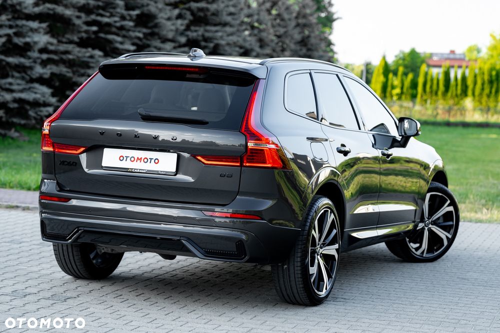 Volvo XC 60 D5 AWD R-Design - 13