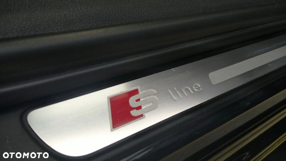 Audi A4 Avant 2.0 TDI - 30