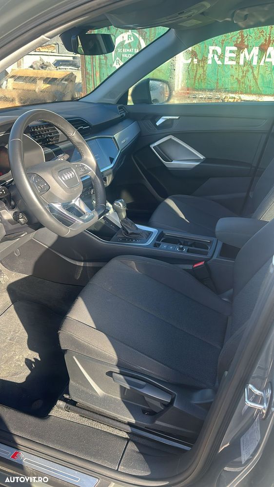 Audi Q3 2.0 40 TFSI S tronic quattro - 6