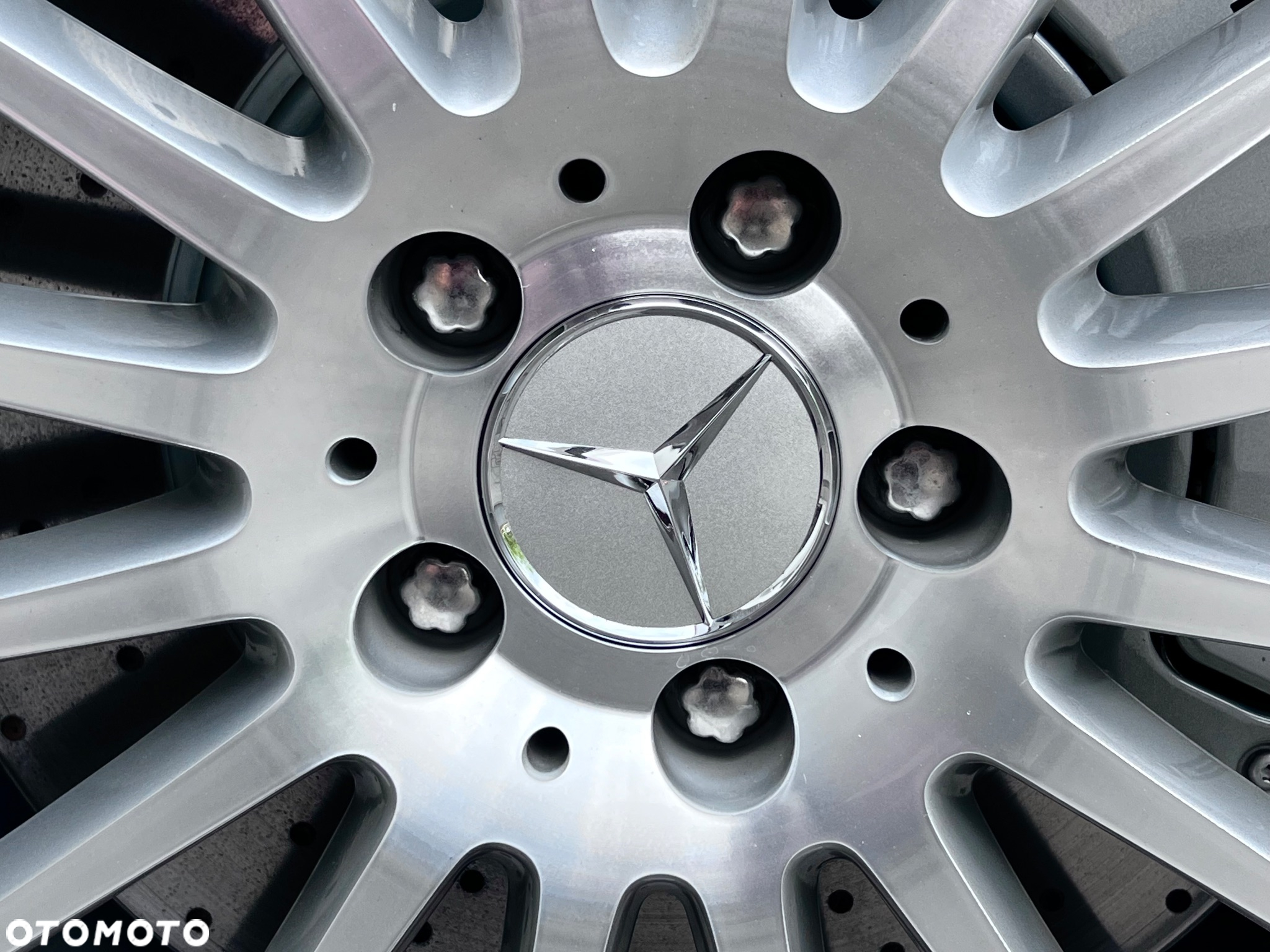 Mercedes-Benz Klasa S 63 AMG L - 21