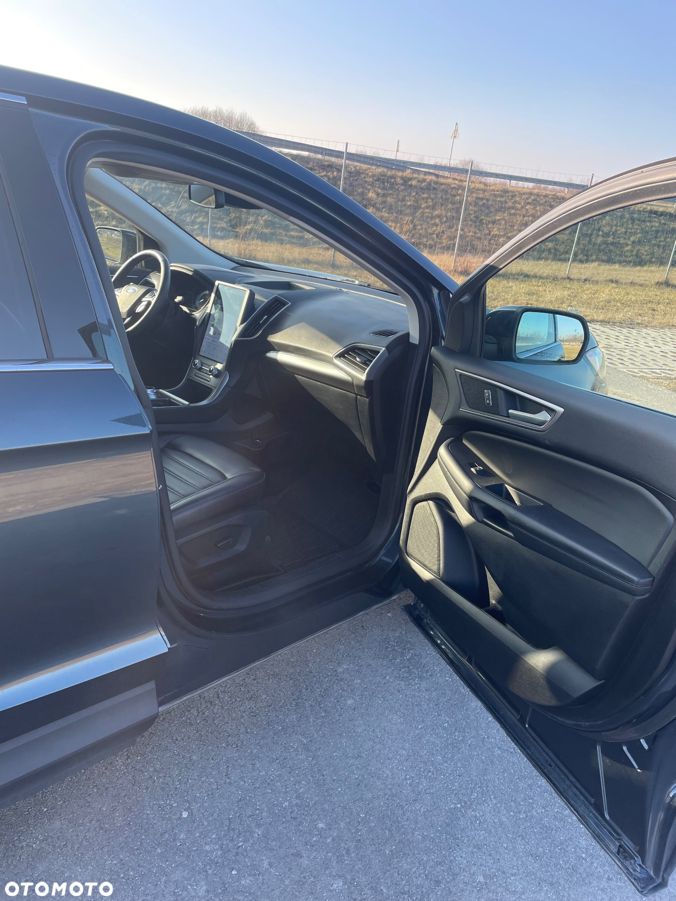 Ford Edge - 11
