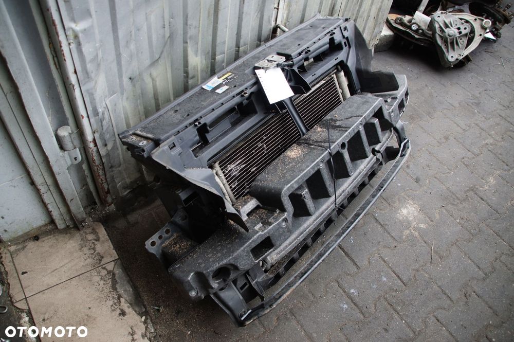 PAS PRZEDNI CHŁODNICE VOLKSWAGEN CADDY III 1.6 TDI FV23 - 7