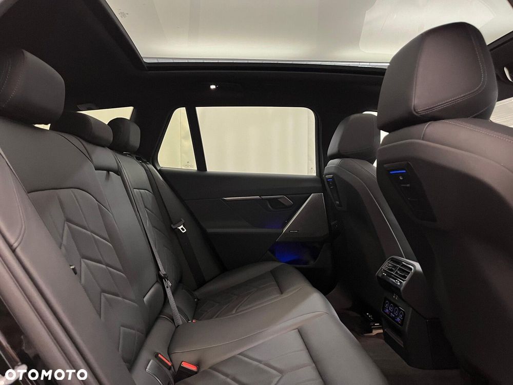 BMW Seria 5 520d xDrive mHEV M Sport - 38