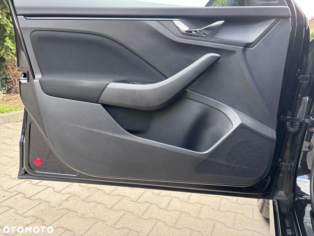 Skoda Kamiq 1.0 TSI Ambition - 29