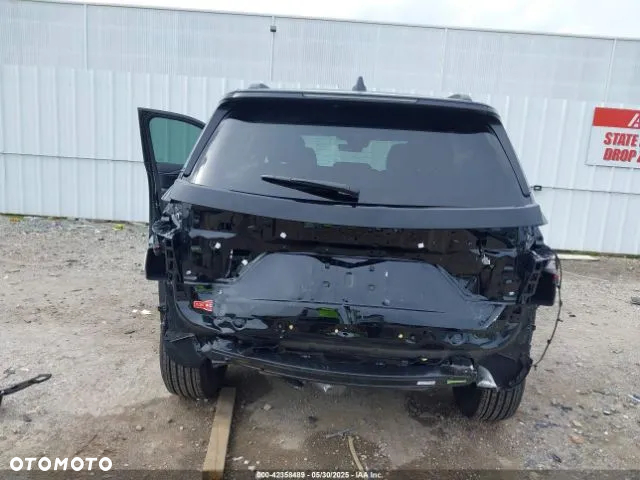 Jeep Grand Cherokee - 9