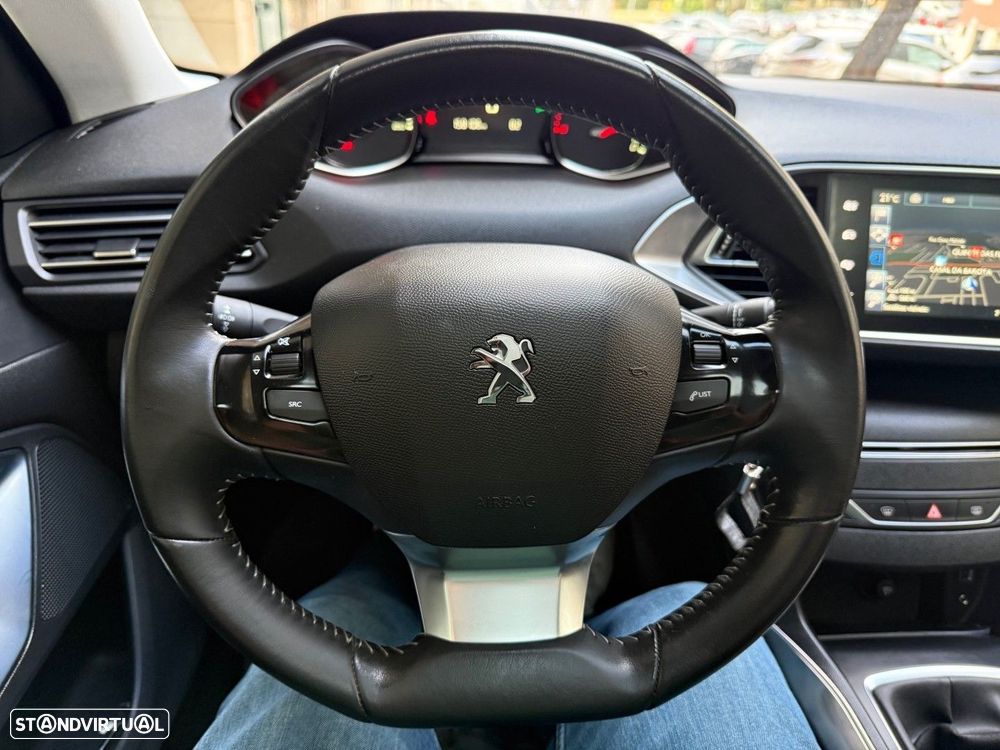 Peugeot 308 1.6 e-HDi Allure J18 - 11