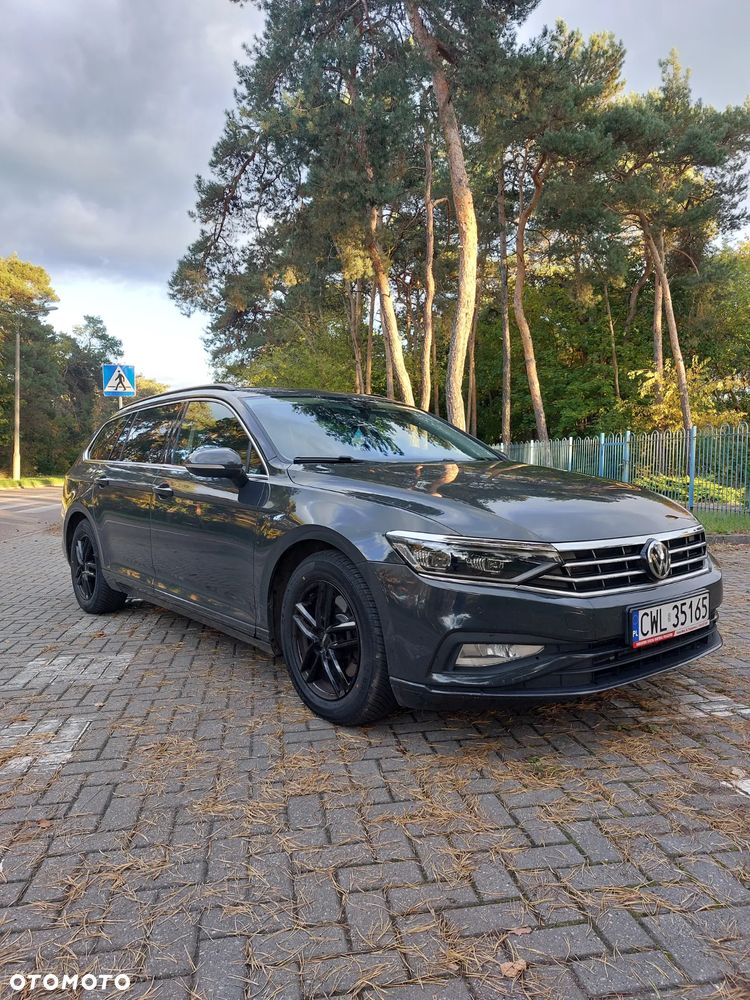 Volkswagen Passat Variant - 2