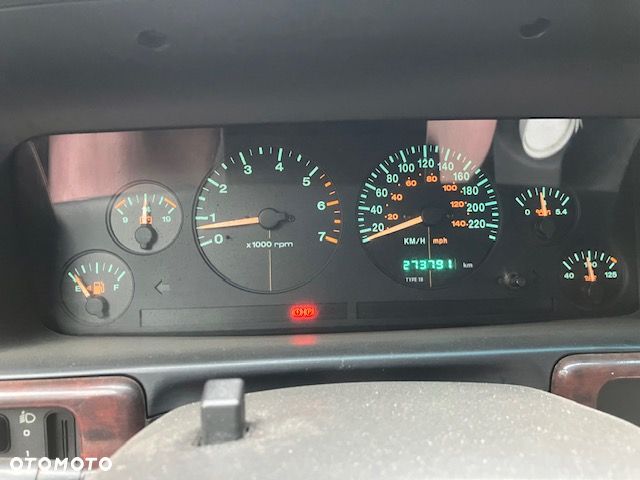 Jeep Grand Cherokee - 14