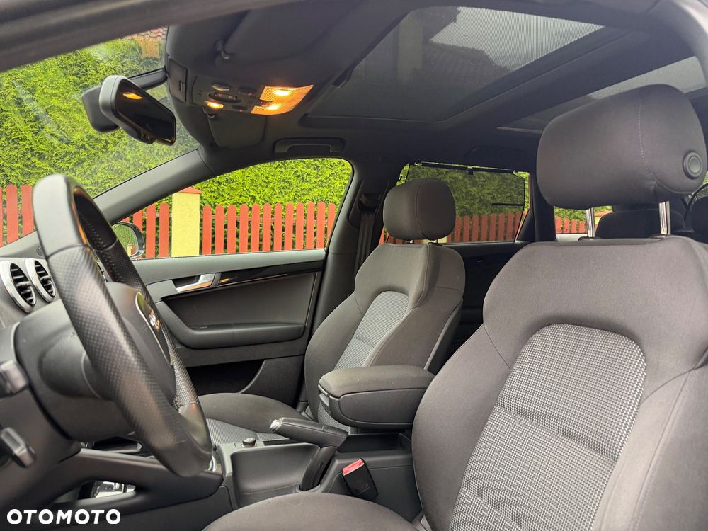 Audi A3 Sportback 2.0 TDI DPF S line Sportpaket - 30