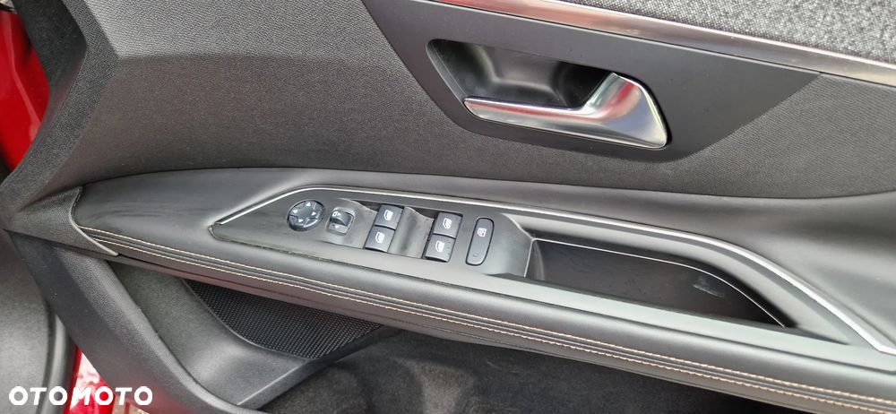 Peugeot 3008 - 19