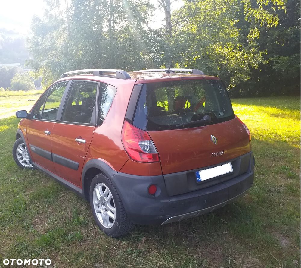 Renault Scenic 1.9 dCi FAP Conquest - 5