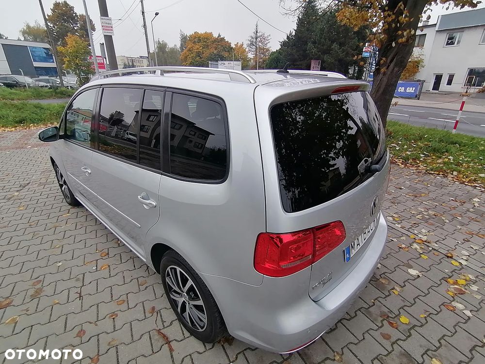 Volkswagen Touran 1.6 TDI DPF Comfortline - 15