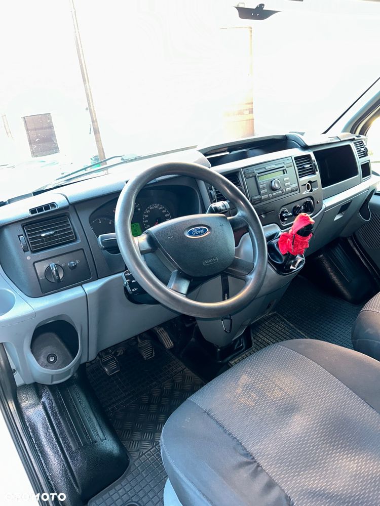 Ford Transit - 14