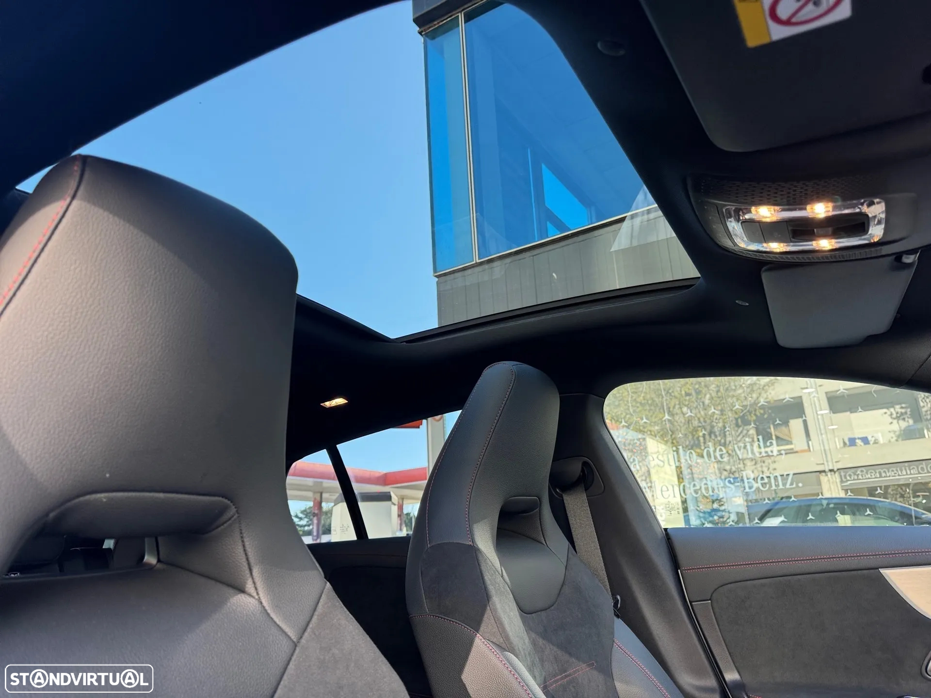 Mercedes-Benz CLA 200 Shooting Brake AMG Line Aut. - 25