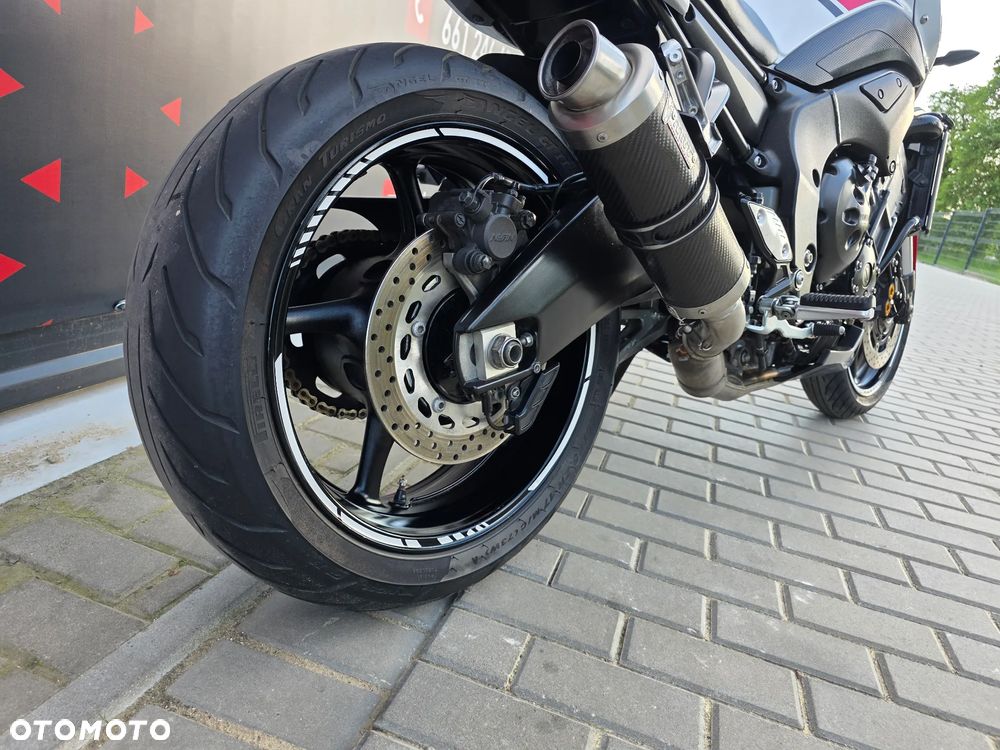 Yamaha FZ8 - 19