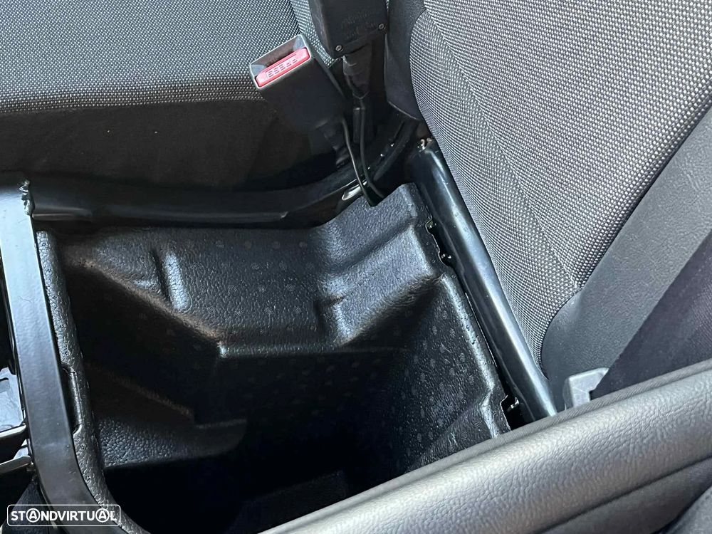 Toyota Proace Van L1 2.0 D-4D 144cv - 23