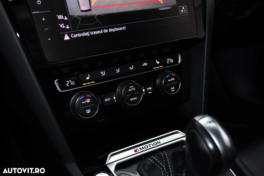 Volkswagen Passat 2.0 TDI DSG 4Motion R Executive - 28