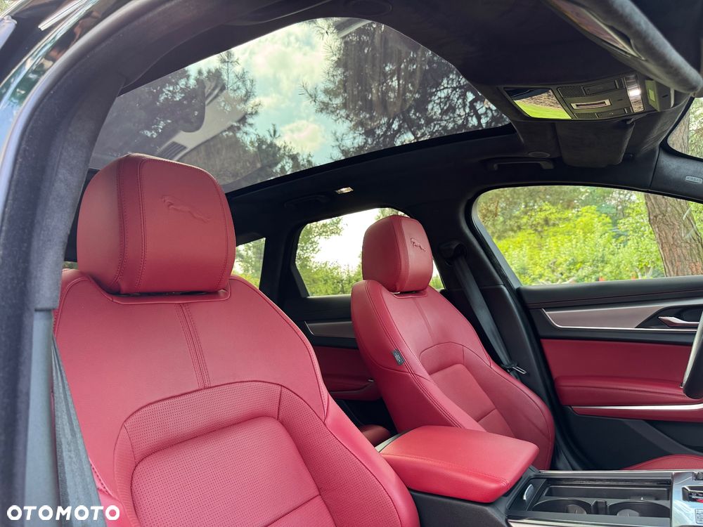 Jaguar XF 2.0 P300 AWD R-Dynamic Black - 13