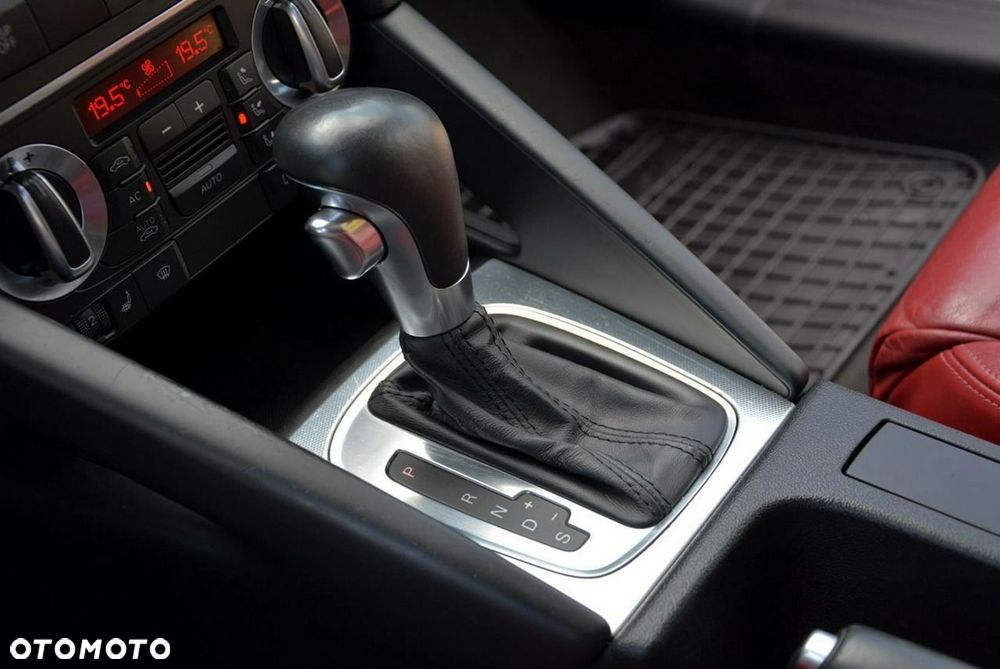 Audi A3 Sportback 1.8 TFSI Attraction S tronic - 31