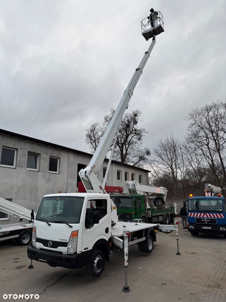 Nissan Podnośnik Koszowy Zwyżka Cmc 250 25 metrów 15 w Bok UDT ! Jak multitel gsr Ruthmann wumag - 12