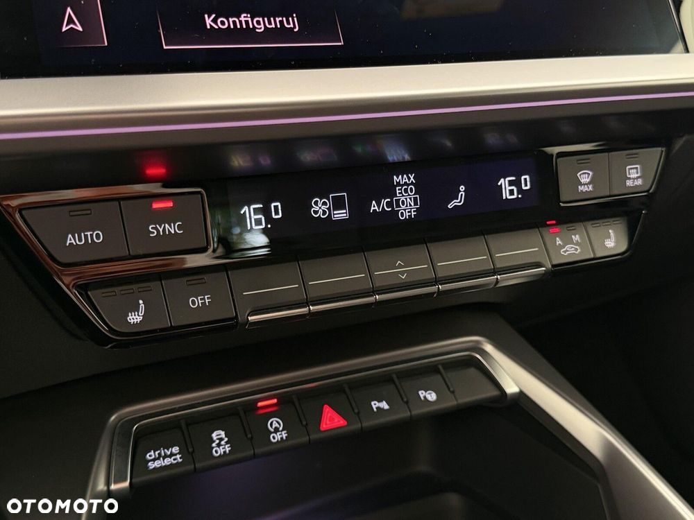 Audi A3 Sportback - 33