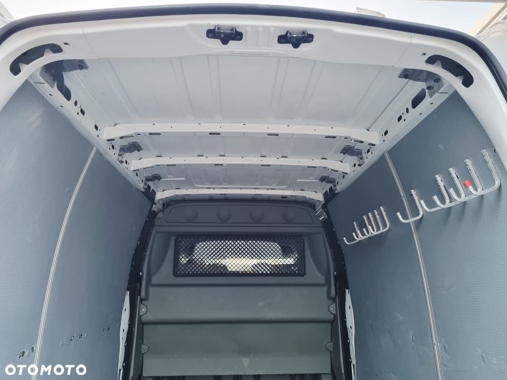 Renault Master - 20
