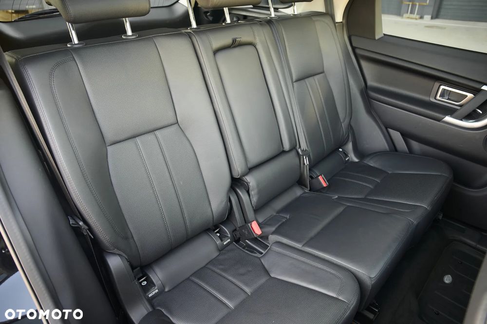 Land Rover Discovery Sport D180 HSE - 19