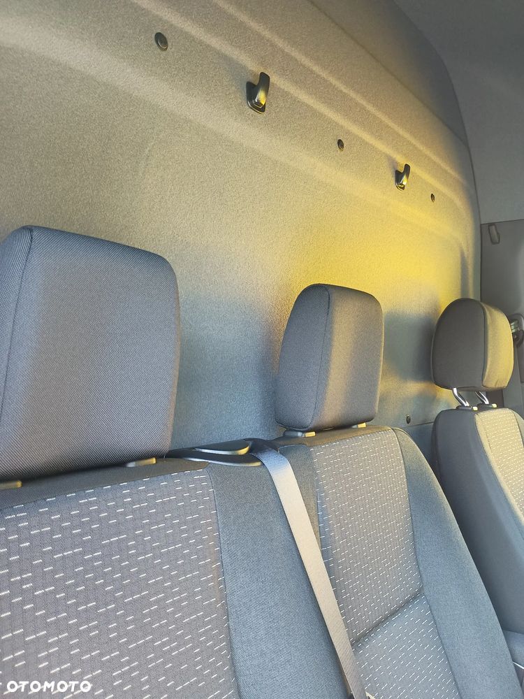 Mercedes-Benz Sprinter Furgon L2H2 - 16