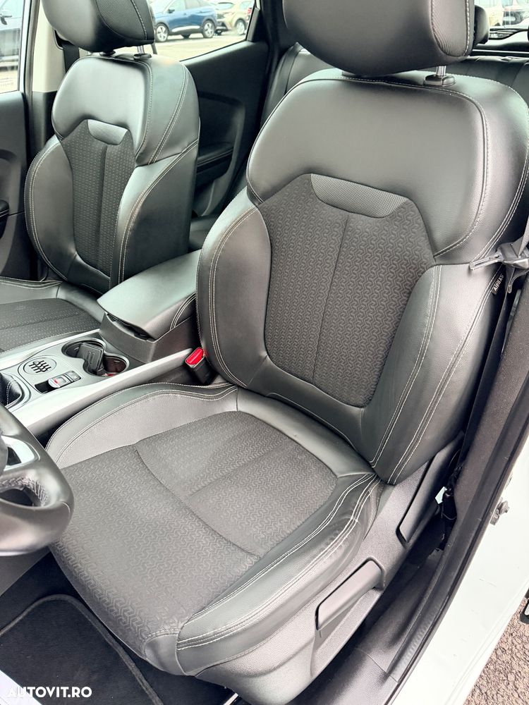 Renault Kadjar Energy dCi 130 LIMITED - 11