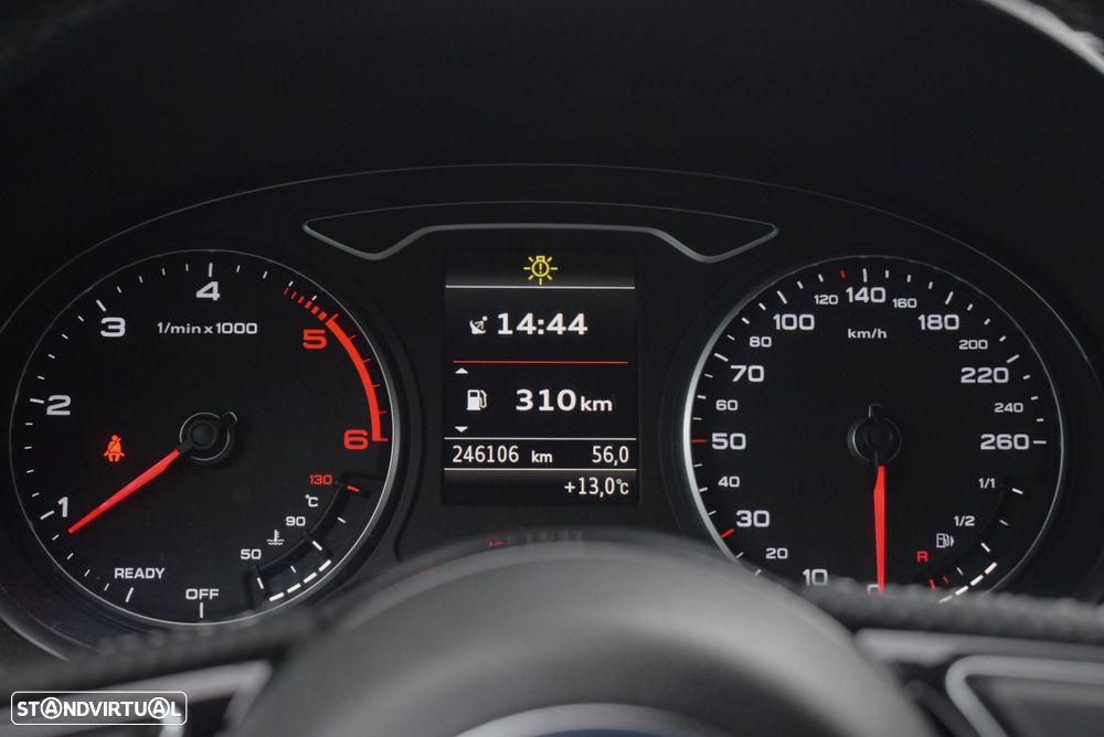 Audi A3 Sportback 1.6 TDI S-line - 27