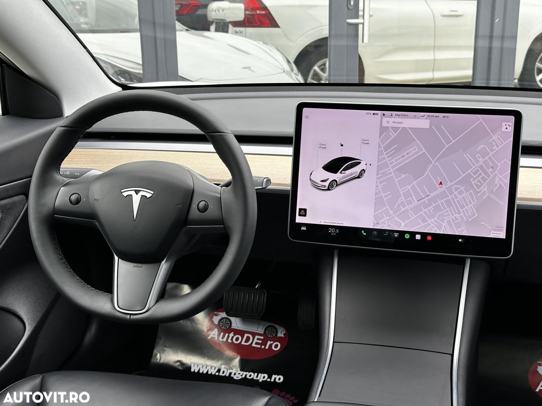 Tesla Model 3 - 9