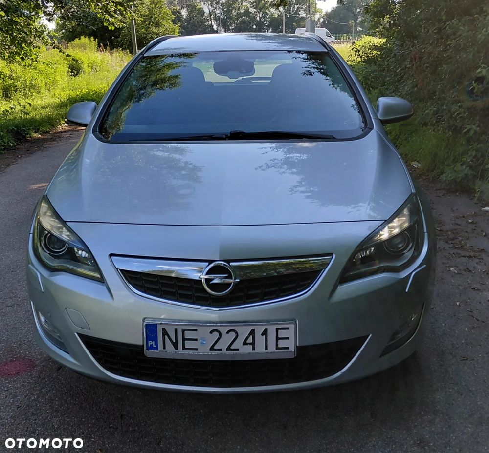 Opel Astra 1.7 CDTI DPF Cosmo - 13