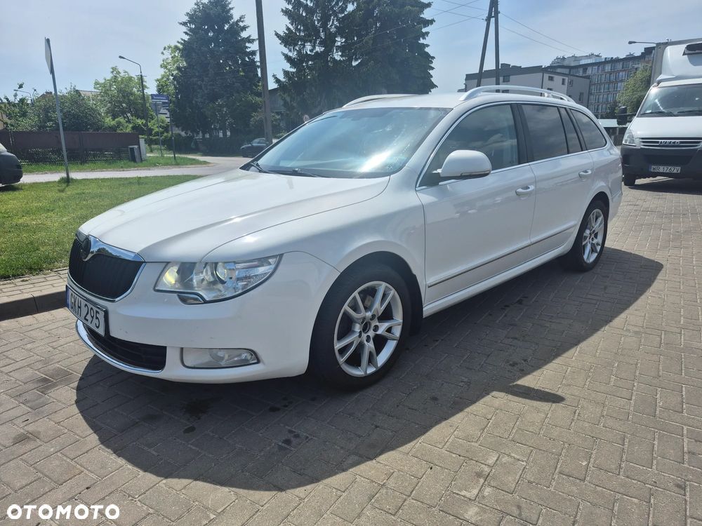 Skoda Superb 2.0 TDI 4x4 Ambition DSG - 11