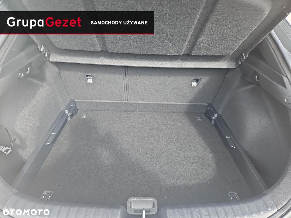 Kia XCeed 1.5 T-GDI M - 17