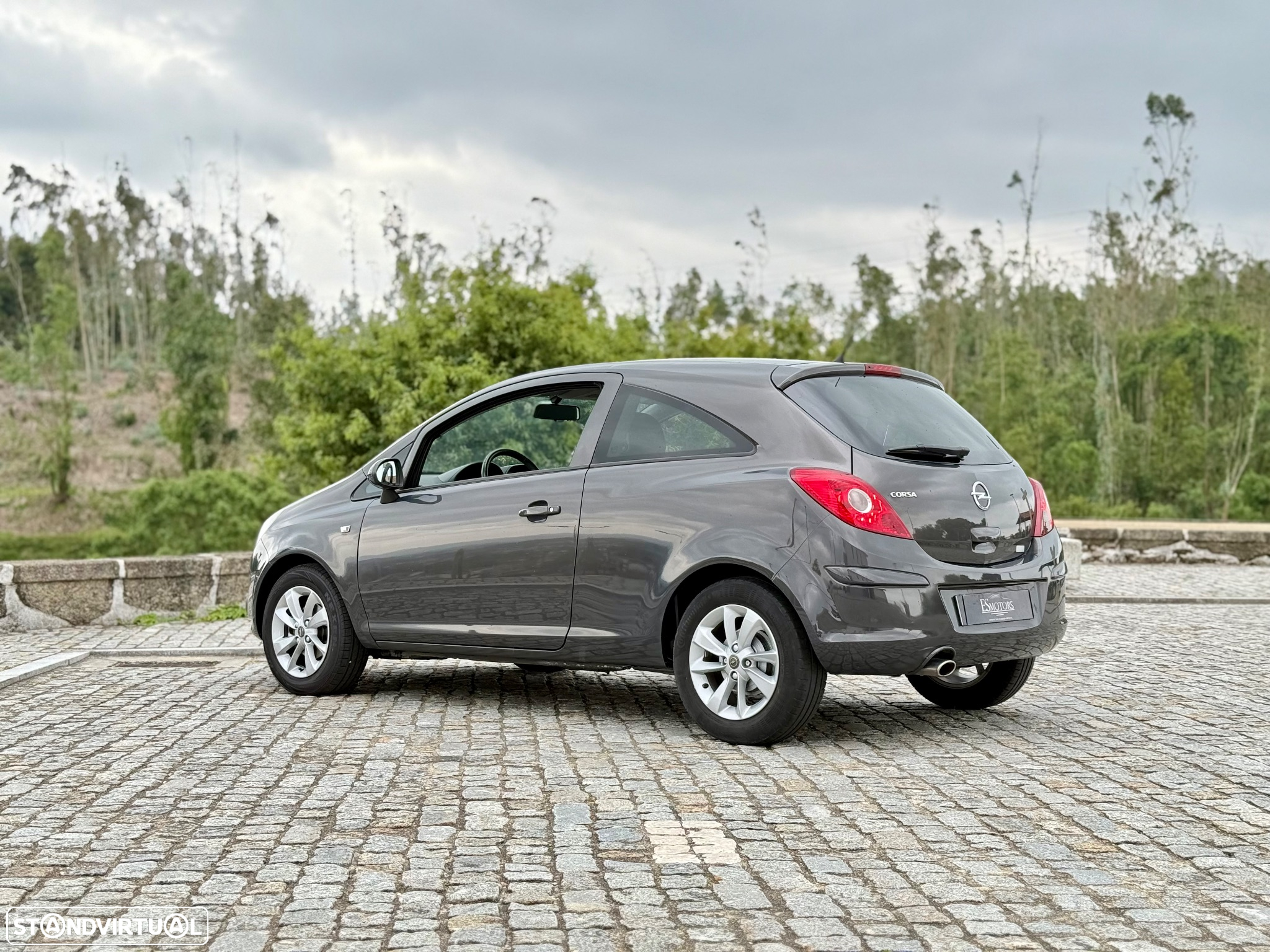 Opel Corsa 1.2 Go! FlexFuel - 16