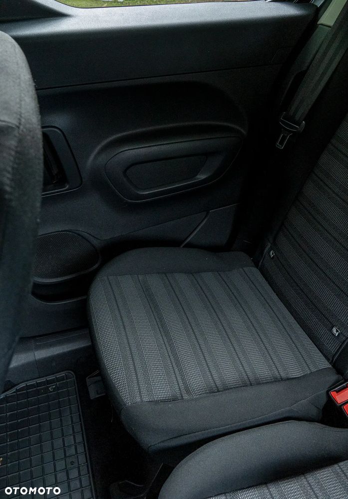 Opel Combo 1.5 CDTI Essentia S&S - 12