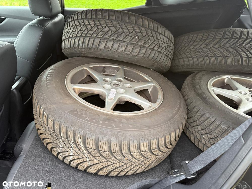 Nissan Qashqai 1.6 DIG-T N-Vision - 26