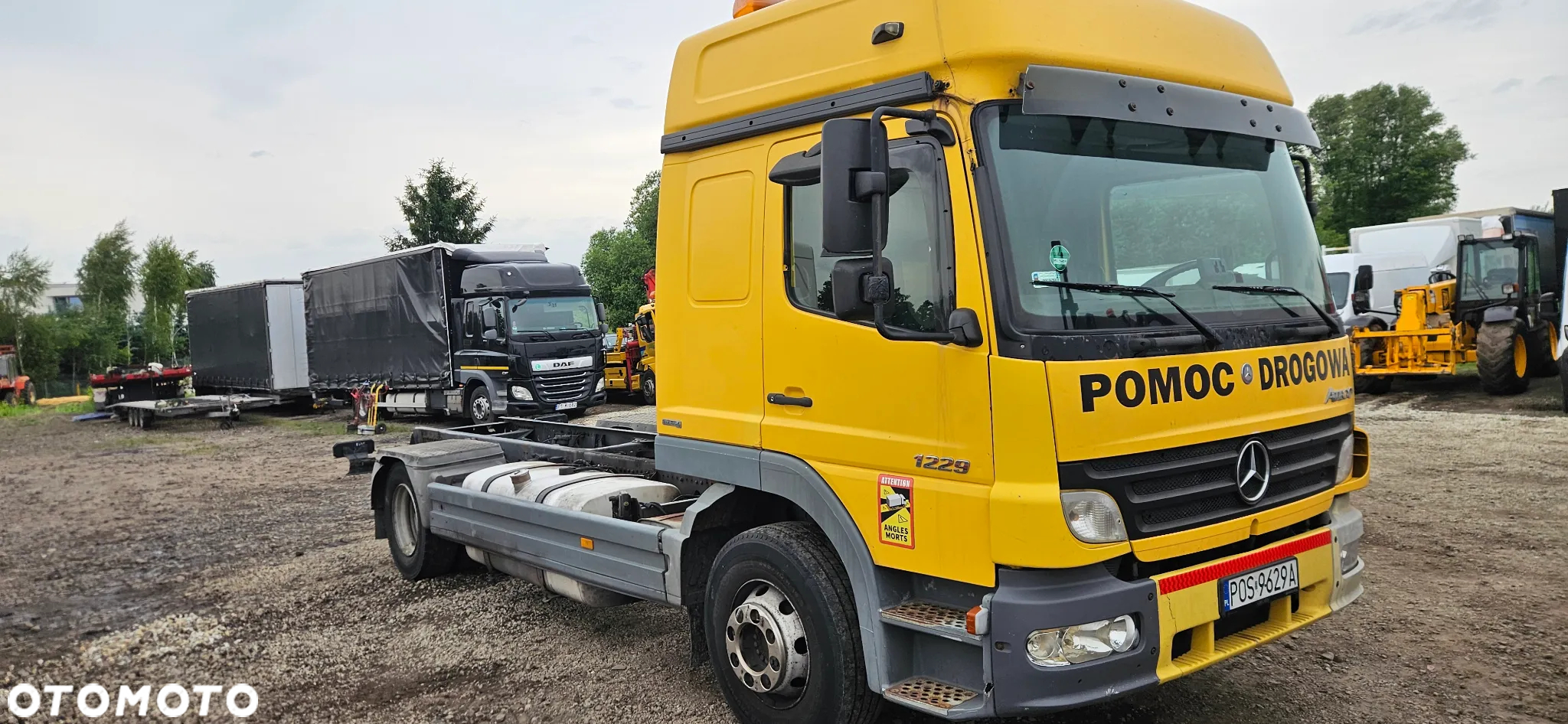 Mercedes-Benz ATEGO - 5