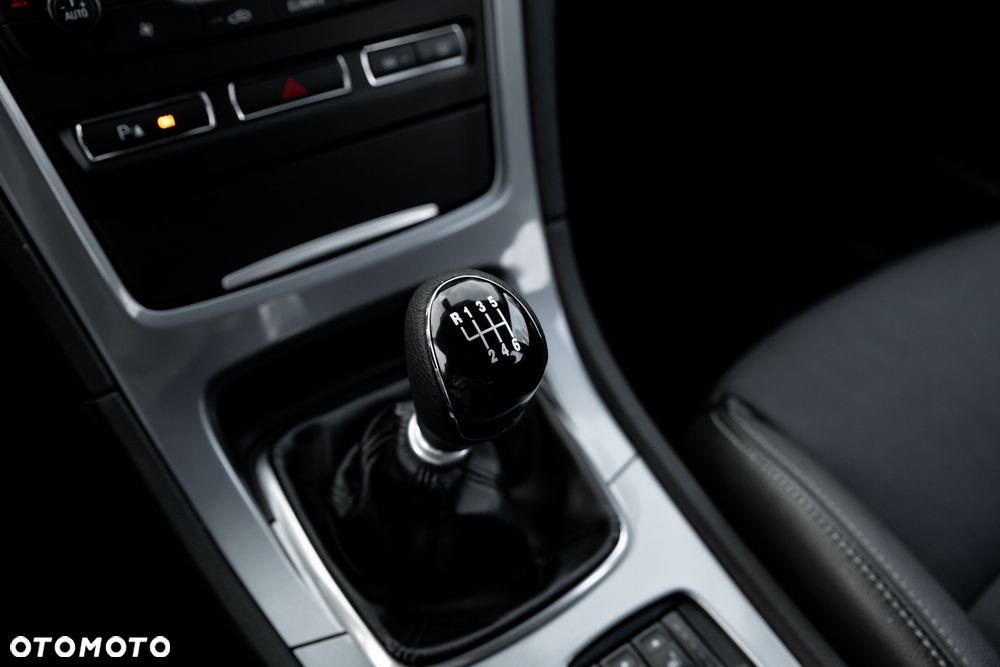Ford Mondeo 2.0 TDCi Trend - 38