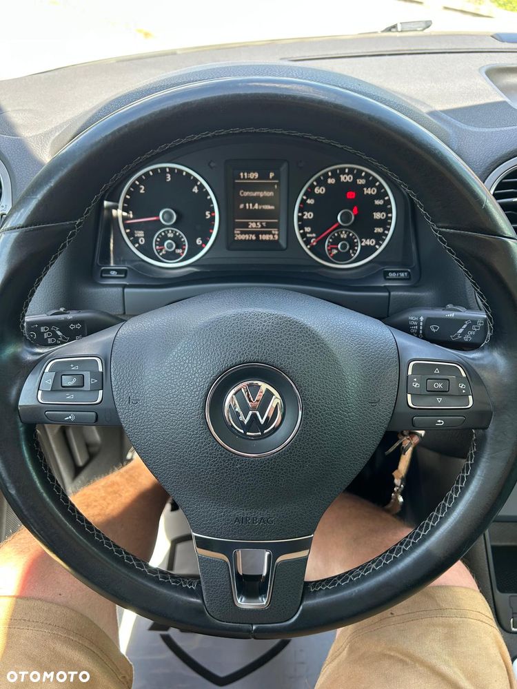 Volkswagen Tiguan - 8