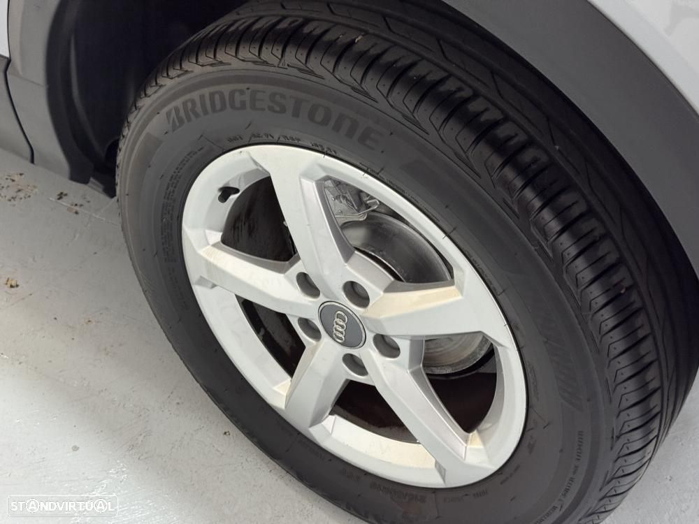 Audi Q2 30 TDI S tronic design - 23