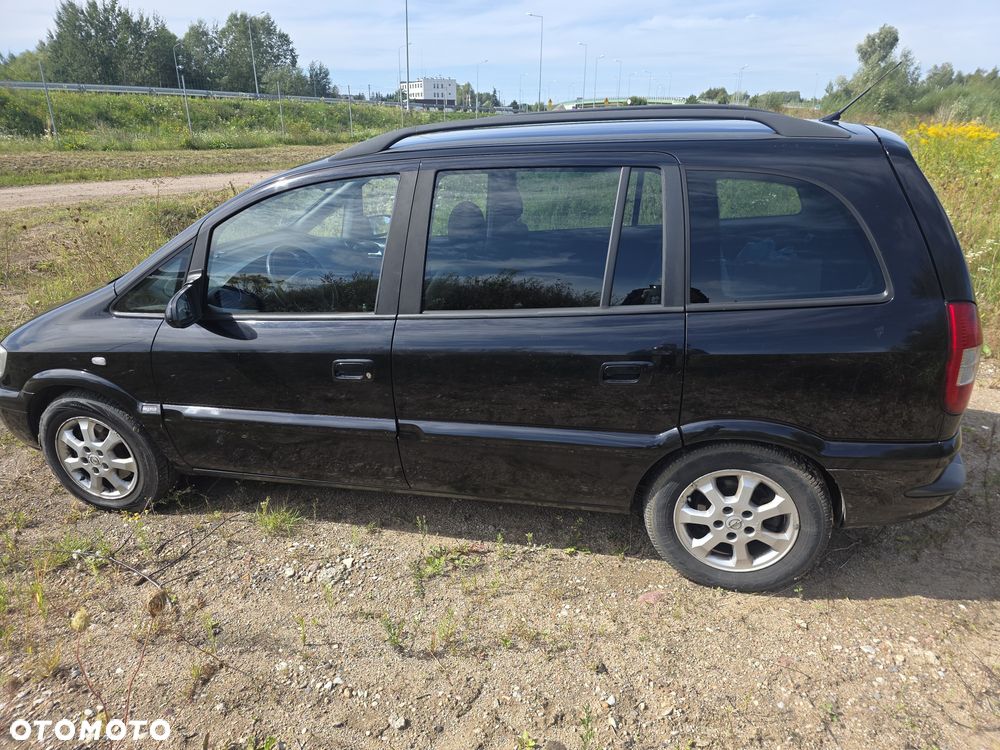 Opel Zafira - 3